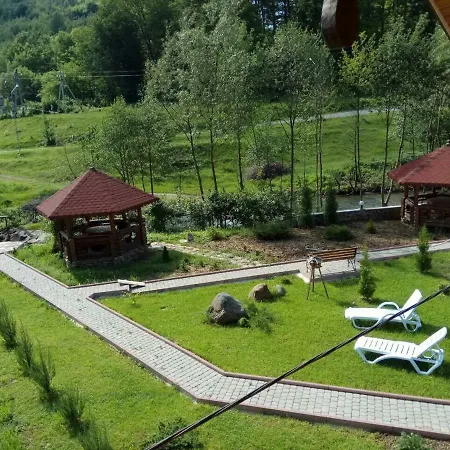 Yankovsky Dvir Gasthof Poljana