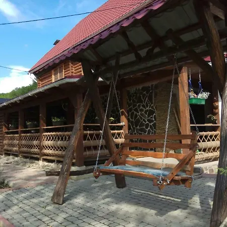 Yankovsky Dvir Gasthof Poljana