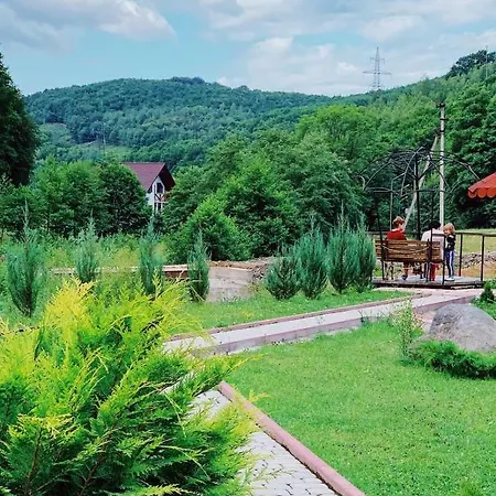 Yankovsky Dvir Gasthof *